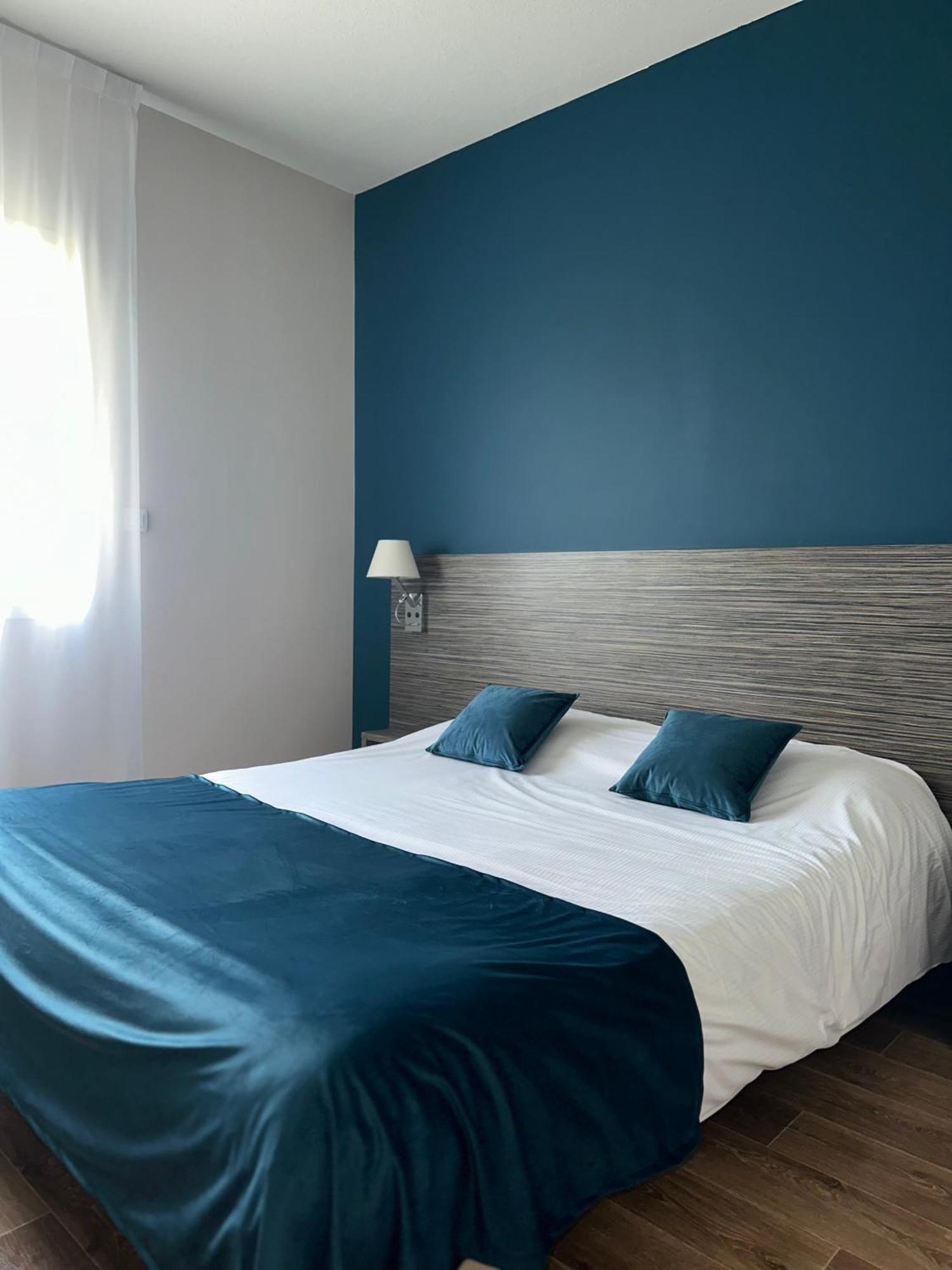 Hotel Caiman Pierrelatte Εξωτερικό φωτογραφία