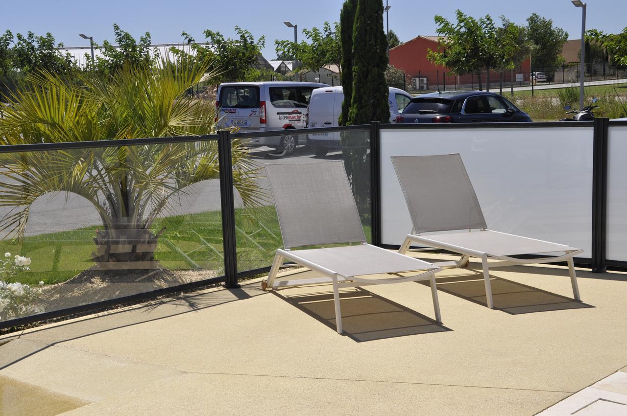 Hotel Caiman Pierrelatte Εξωτερικό φωτογραφία