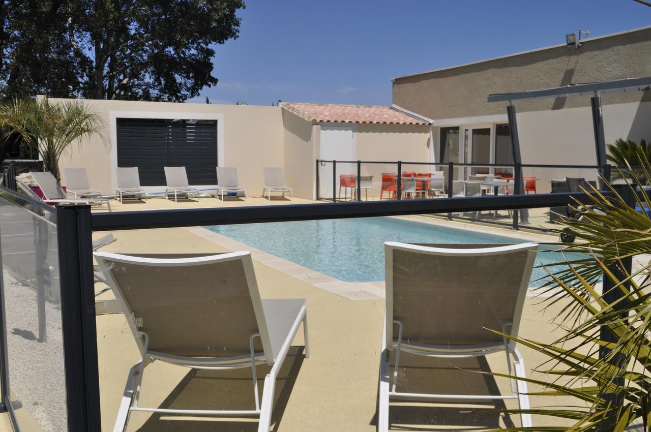 Hotel Caiman Pierrelatte Εξωτερικό φωτογραφία